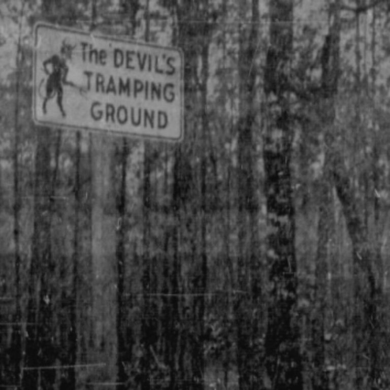 devil's tramping ground sign